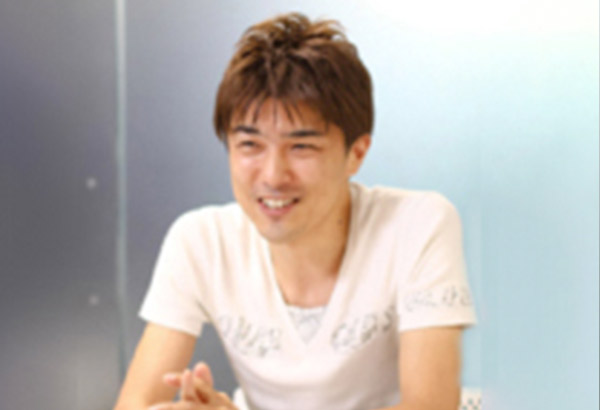佐藤(20XX年入社)